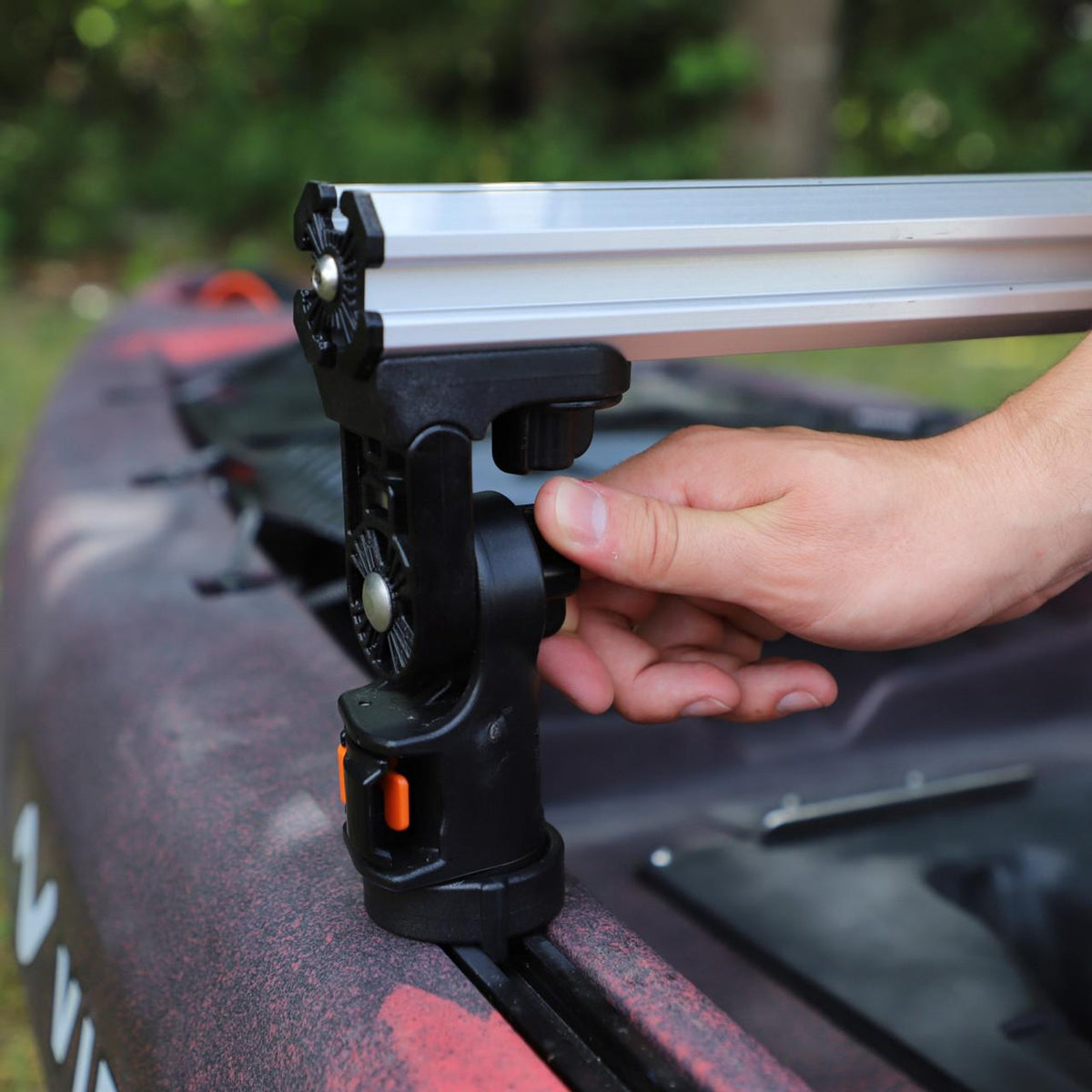 YAKATTACK COMMAND CENTER CROSSBAR w/ TRACK MOUNTED LOCKNLOAD MOUNTING ...