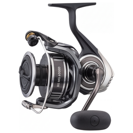 DAIWA BG MQ SPINNING REEL