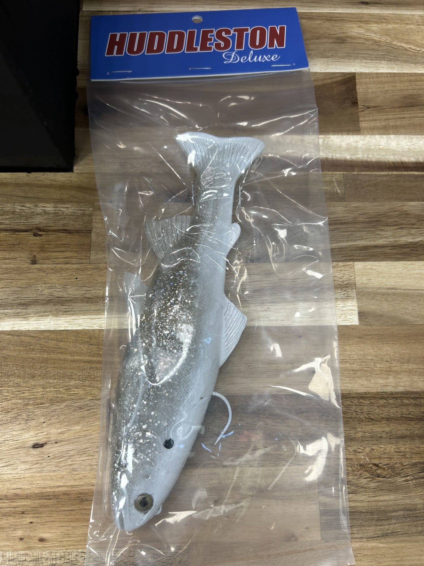 bass lure huddleston Deluxe 68 Special Coyote Bait & Tackle The Huddleston Deluxe 6 Trout is a swimbait made with unbelievable realism and a subtle swimming action Huddleston Deluxe 10" Swimbaits